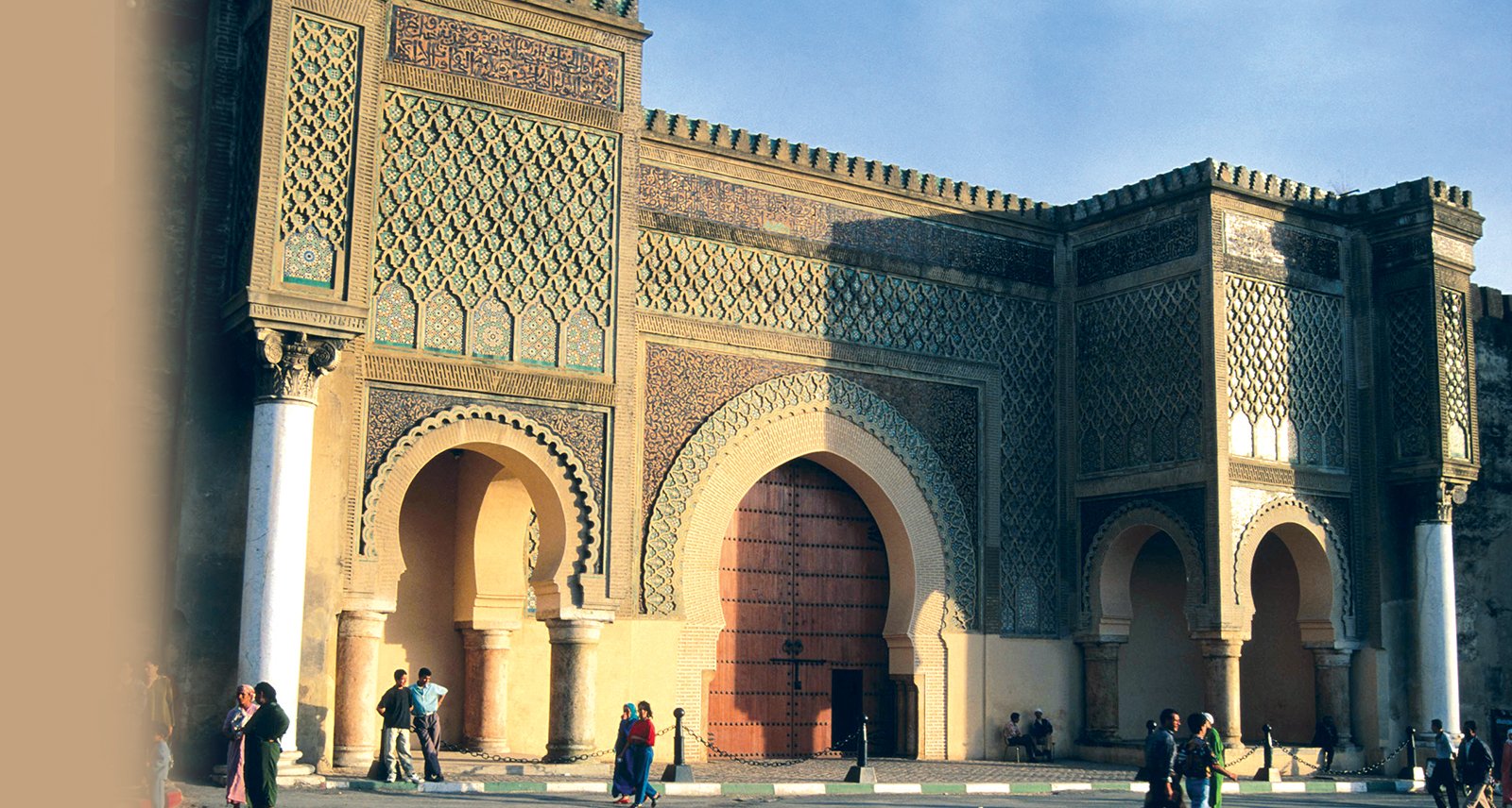 visit-meknes-place-lahdime